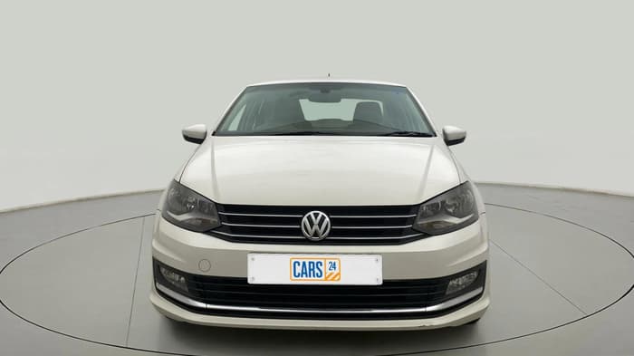 2017 Volkswagen Vento HIGHLINE PETROL AT, Petrol, Automatic, 54,354 km, Front