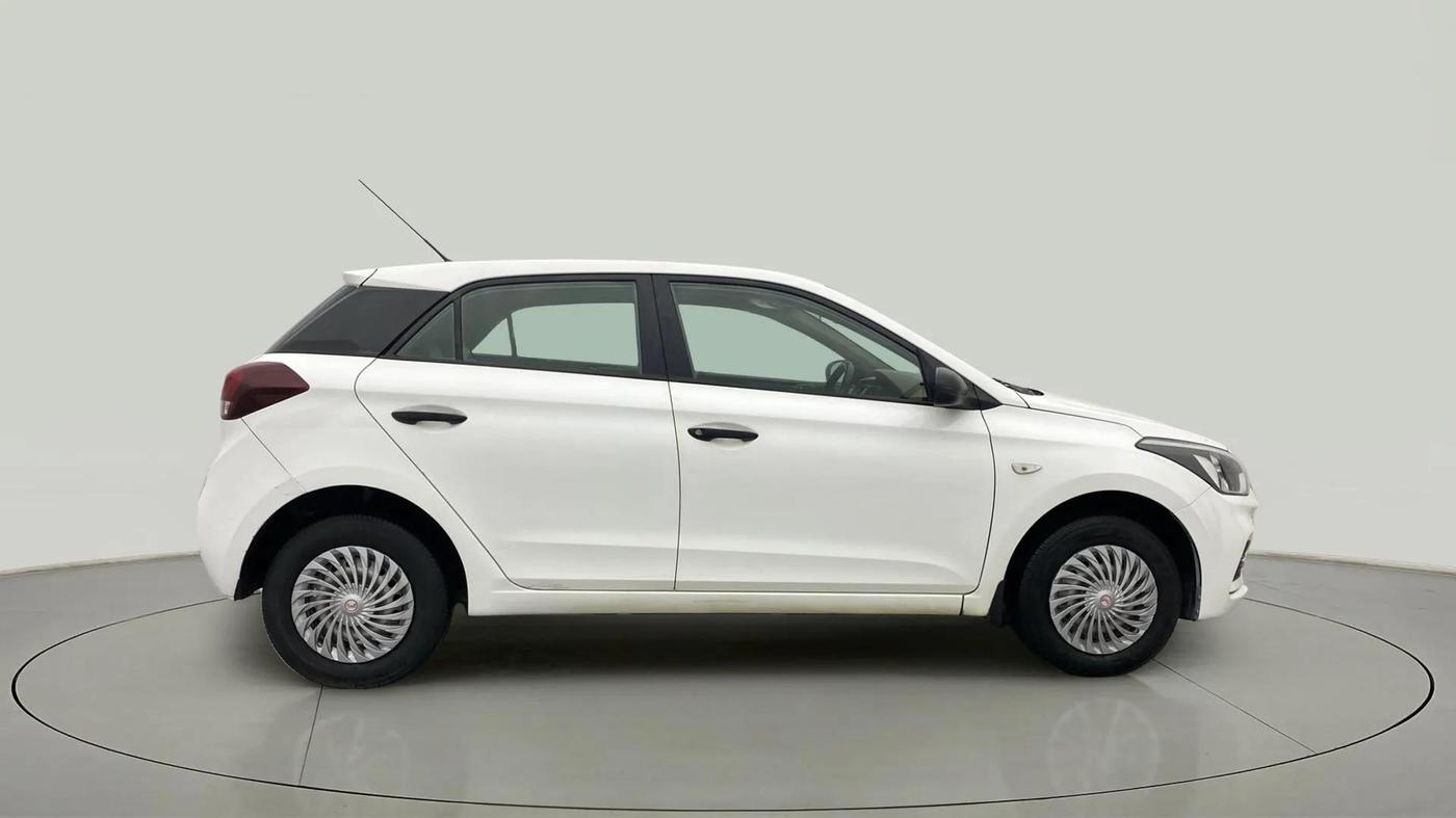 2019 Hyundai Elite i20 ERA 1.2, Petrol, Manual, 43,828 km, Right Side View