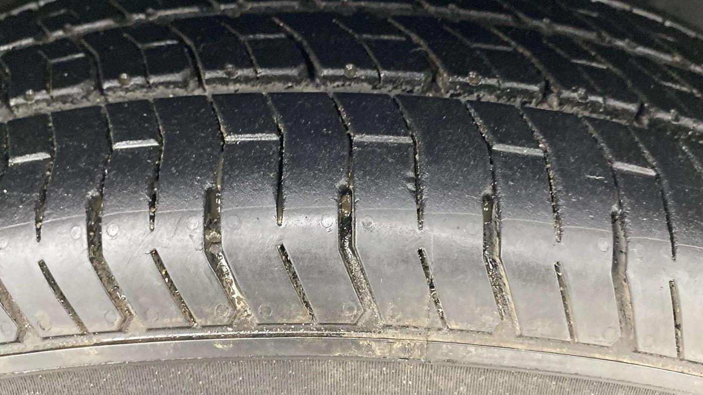 2019 Hyundai Elite i20 ERA 1.2, Petrol, Manual, 43,828 km, Right Front Tyre Tread