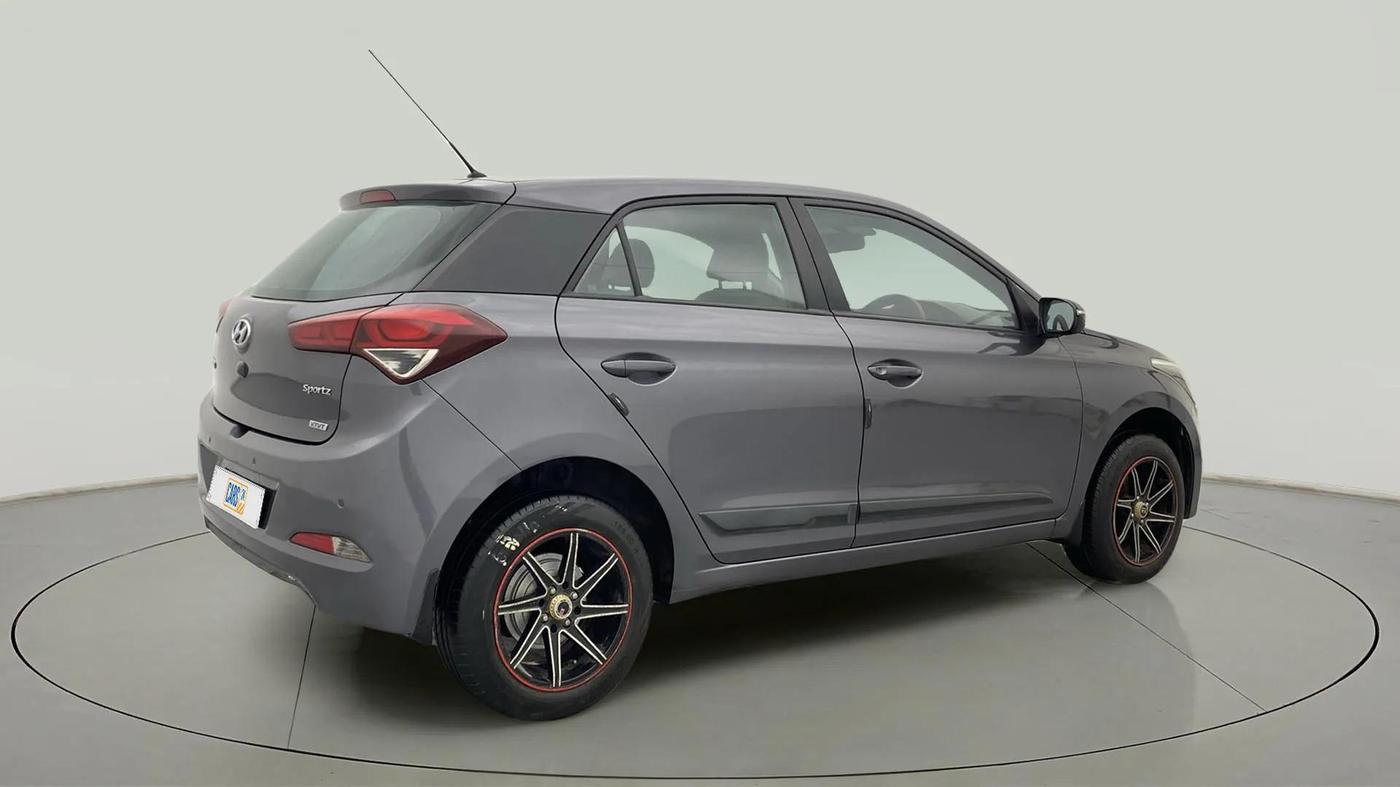 2015 Hyundai Elite i20 SPORTZ 1.2, Petrol, Manual, 92,824 km, Right Back Diagonal