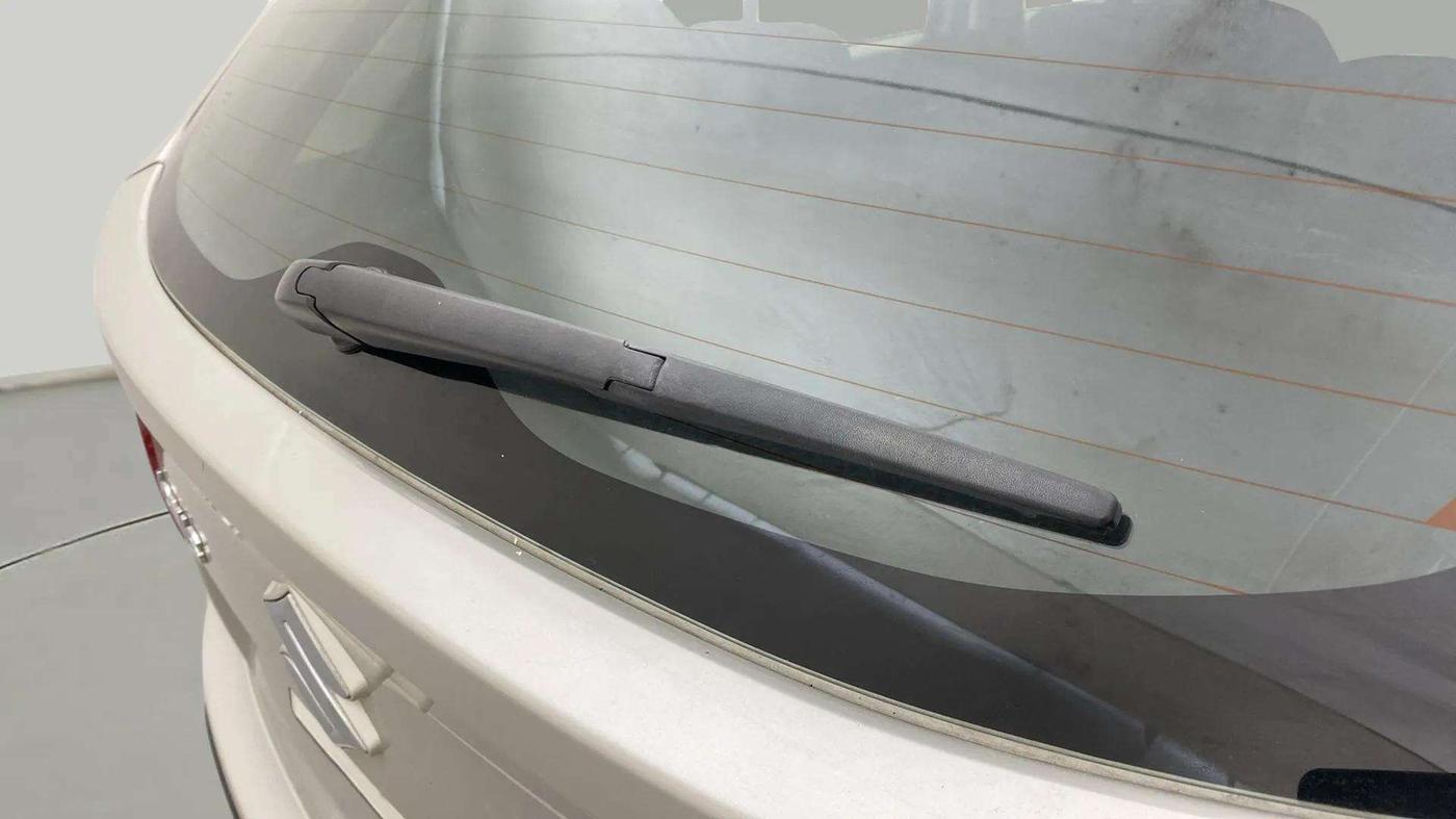 2019 Maruti IGNIS ZETA 1.2 AMT, Petrol, Automatic, 13,009 km, Rear Wiper