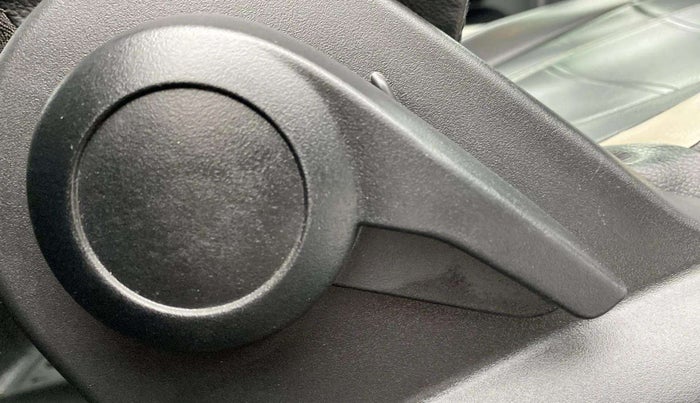 2023 Tata PUNCH PURE MT, Petrol, Manual, 22,500 km, Driver Side Adjustment Panel