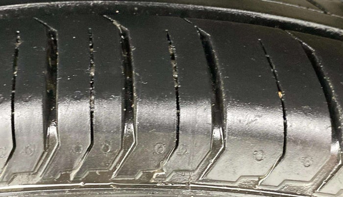 2023 Tata PUNCH PURE MT, Petrol, Manual, 22,500 km, Right Rear Tyre Tread