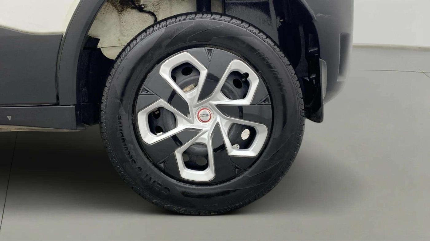 2023 Tata PUNCH PURE MT, Petrol, Manual, 22,790 km, Left Rear Wheel
