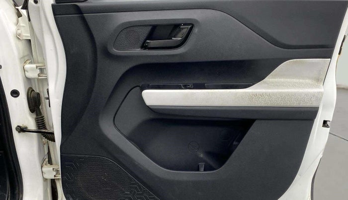 2023 Tata PUNCH PURE MT, Petrol, Manual, 22,500 km, Driver Side Door Panels Control