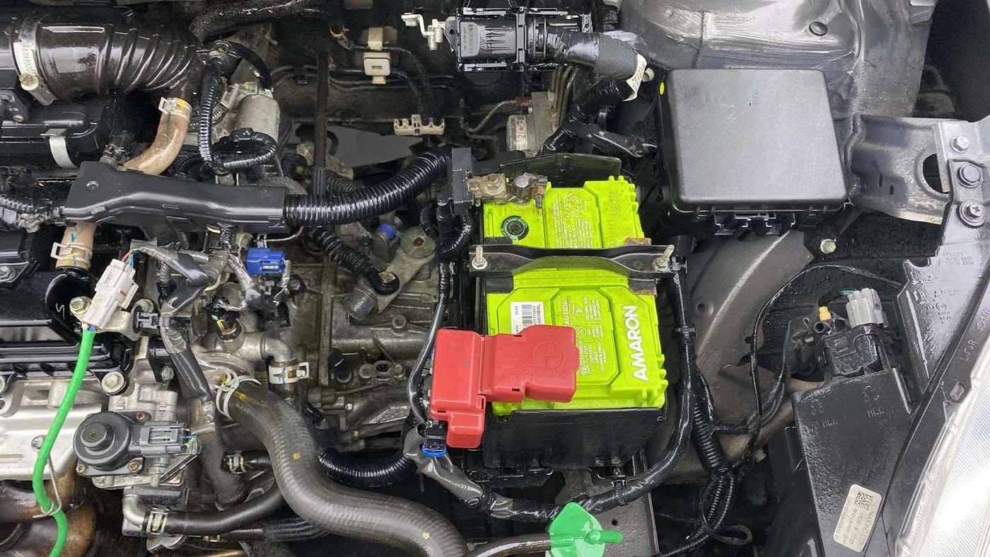 2020 Maruti Dzire VXI, Petrol, Manual, 25,113 km, Engine View - Left