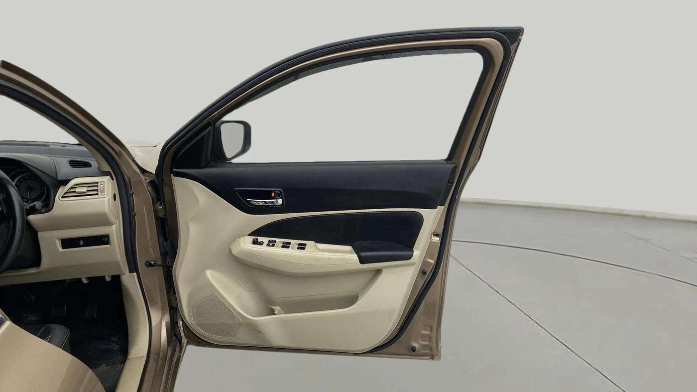 2020 Maruti Dzire VXI, Petrol, Manual, 25,113 km, RHS Front Door