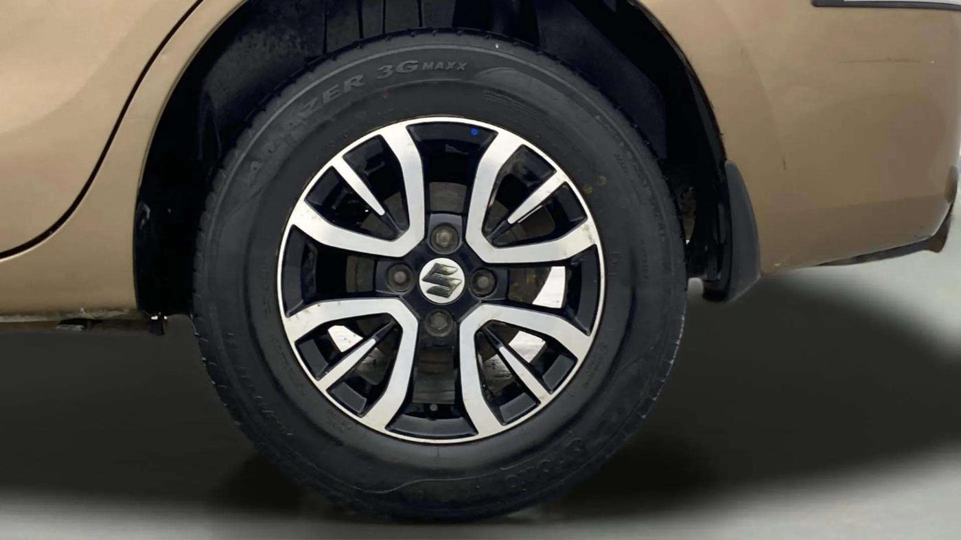2020 Maruti Dzire VXI, Petrol, Manual, 25,113 km, Left Rear Wheel