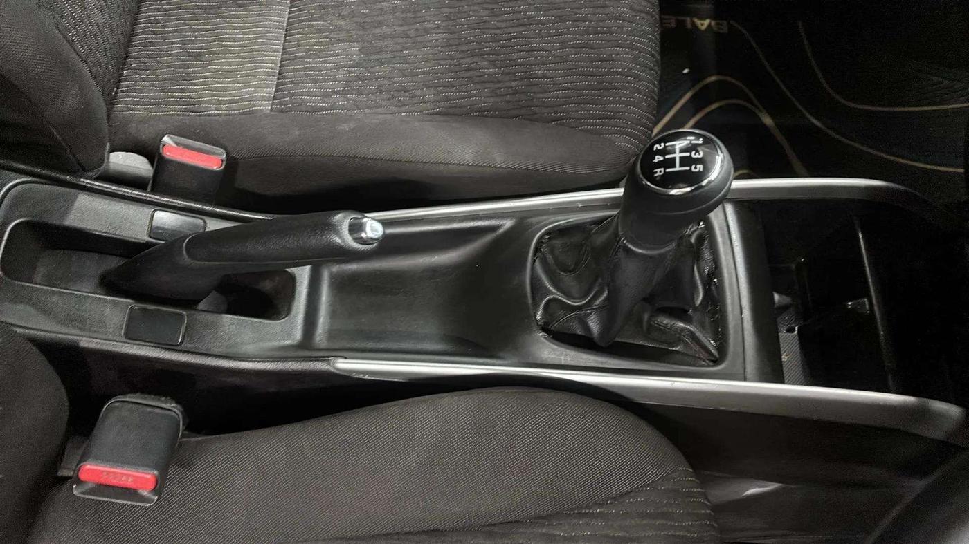2017 Maruti Baleno DELTA PETROL 1.2, Petrol, Manual, 60,351 km, Gear Lever