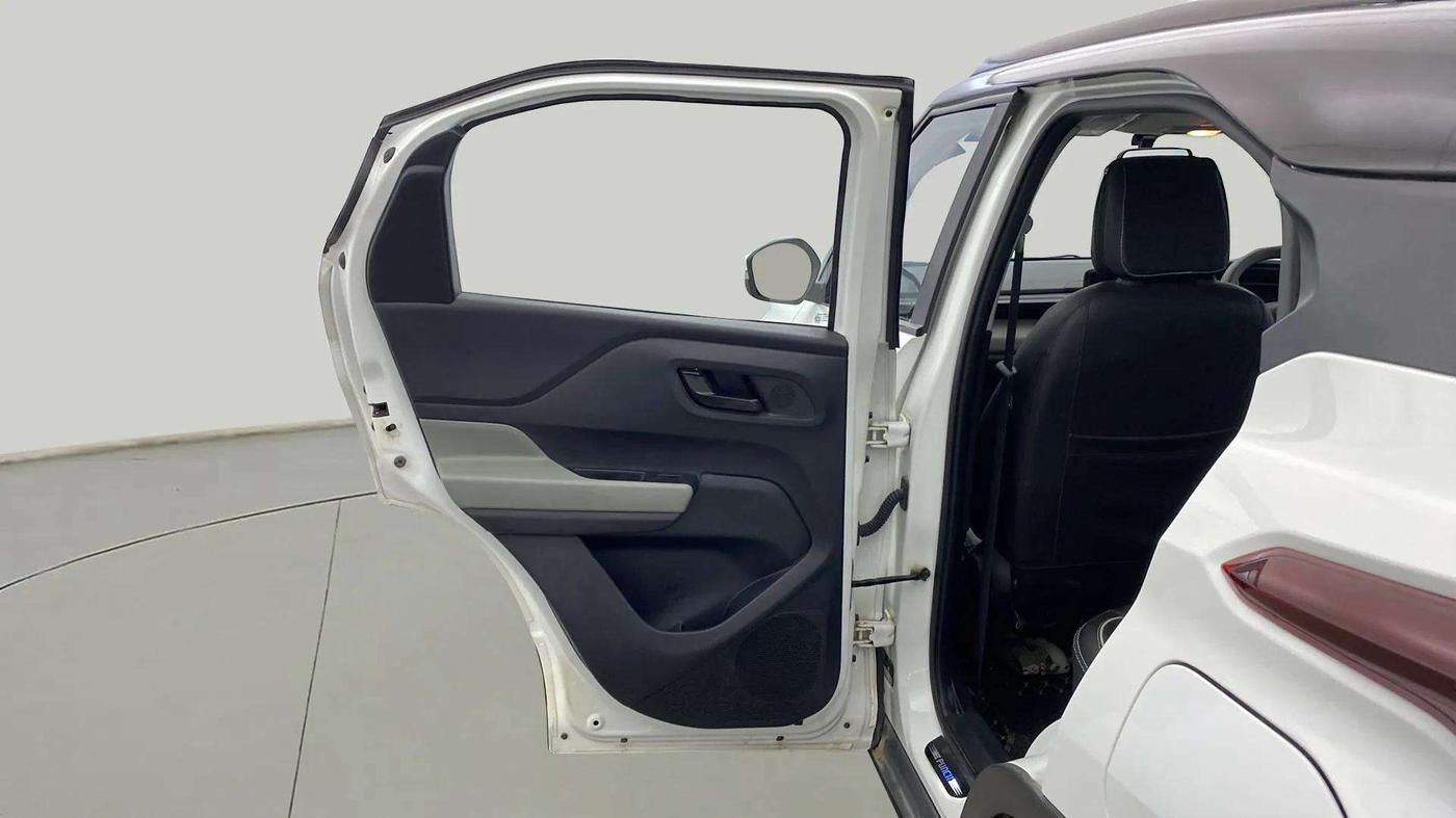 2024 Tata PUNCH ADVENTURE MT CNG , CNG, Manual, 23,270 km, LHS Rear Door