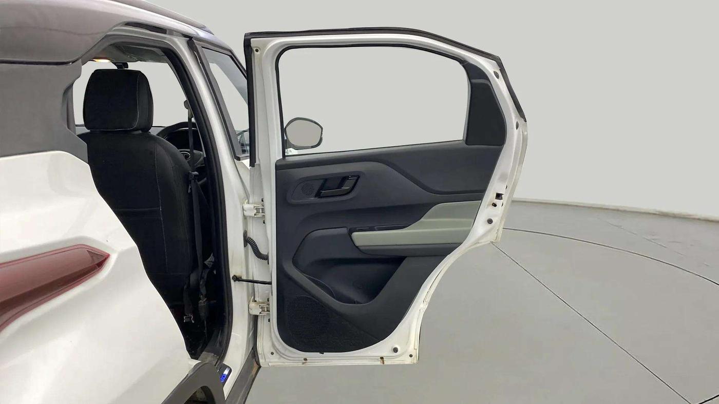 2024 Tata PUNCH ADVENTURE MT CNG , CNG, Manual, 23,270 km, RHS Rear Door