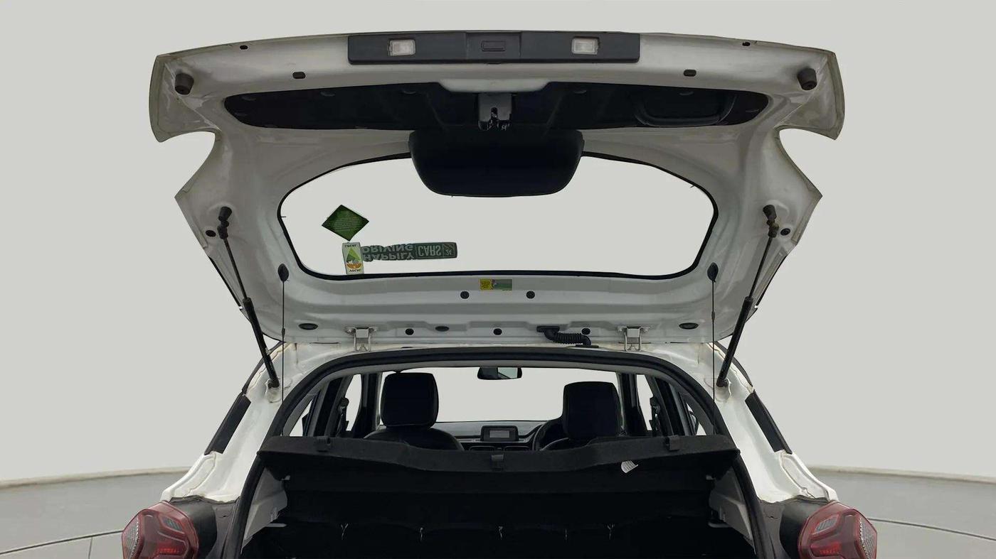 2024 Tata PUNCH ADVENTURE MT CNG , CNG, Manual, 23,270 km, Boot Door Open