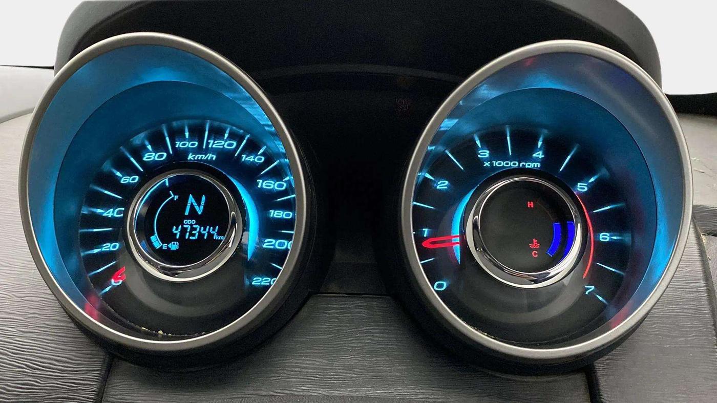 2019 Mahindra XUV500 W9, Diesel, Manual, 47,557 km, Odometer Image