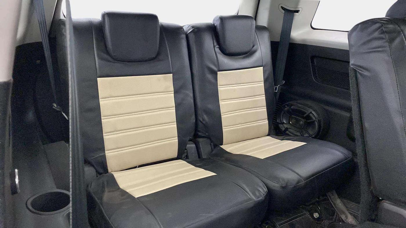 2019 Mahindra XUV500 W9, Diesel, Manual, 47,557 km, Third Seat Row ( optional )