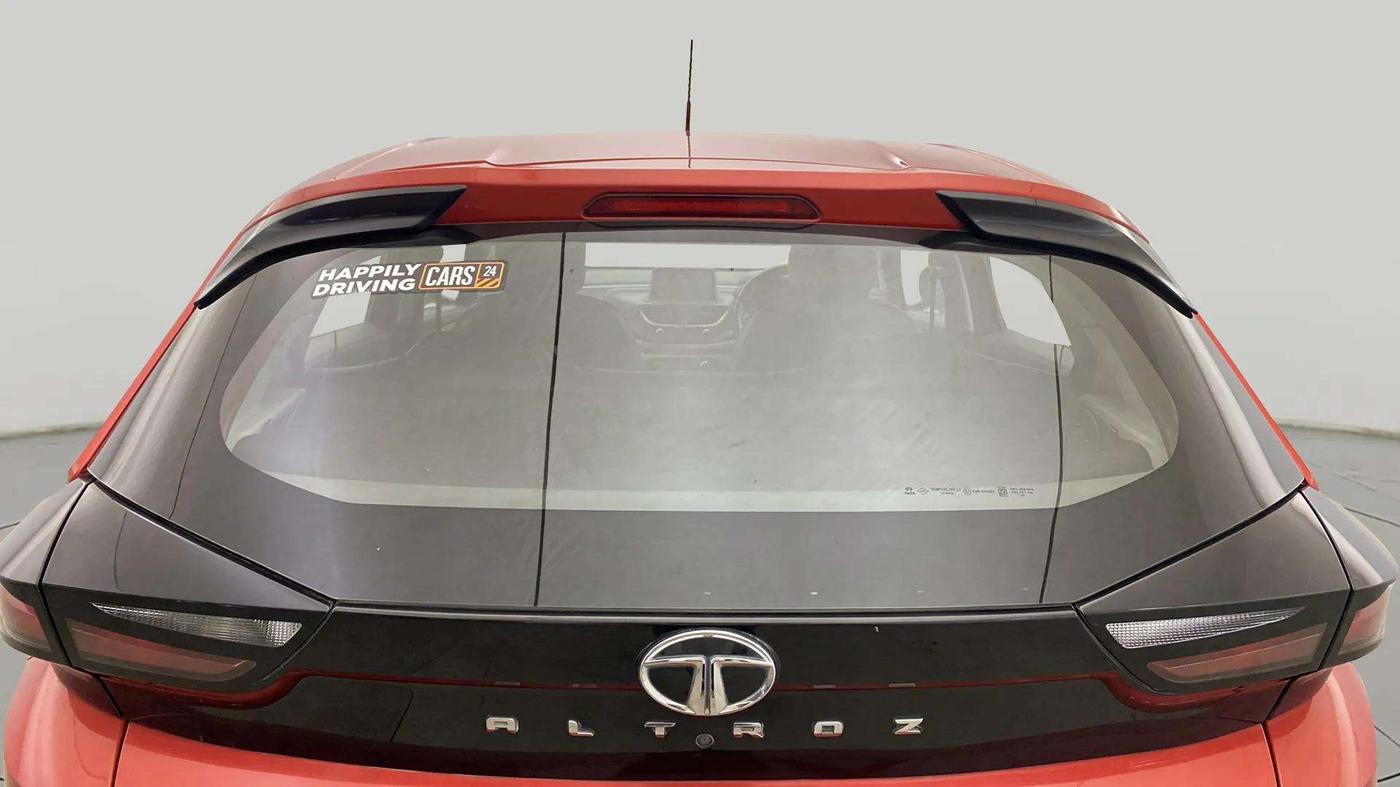 2020 Tata ALTROZ XT PETROL, Petrol, Manual, 48,571 km, Rear Windshield