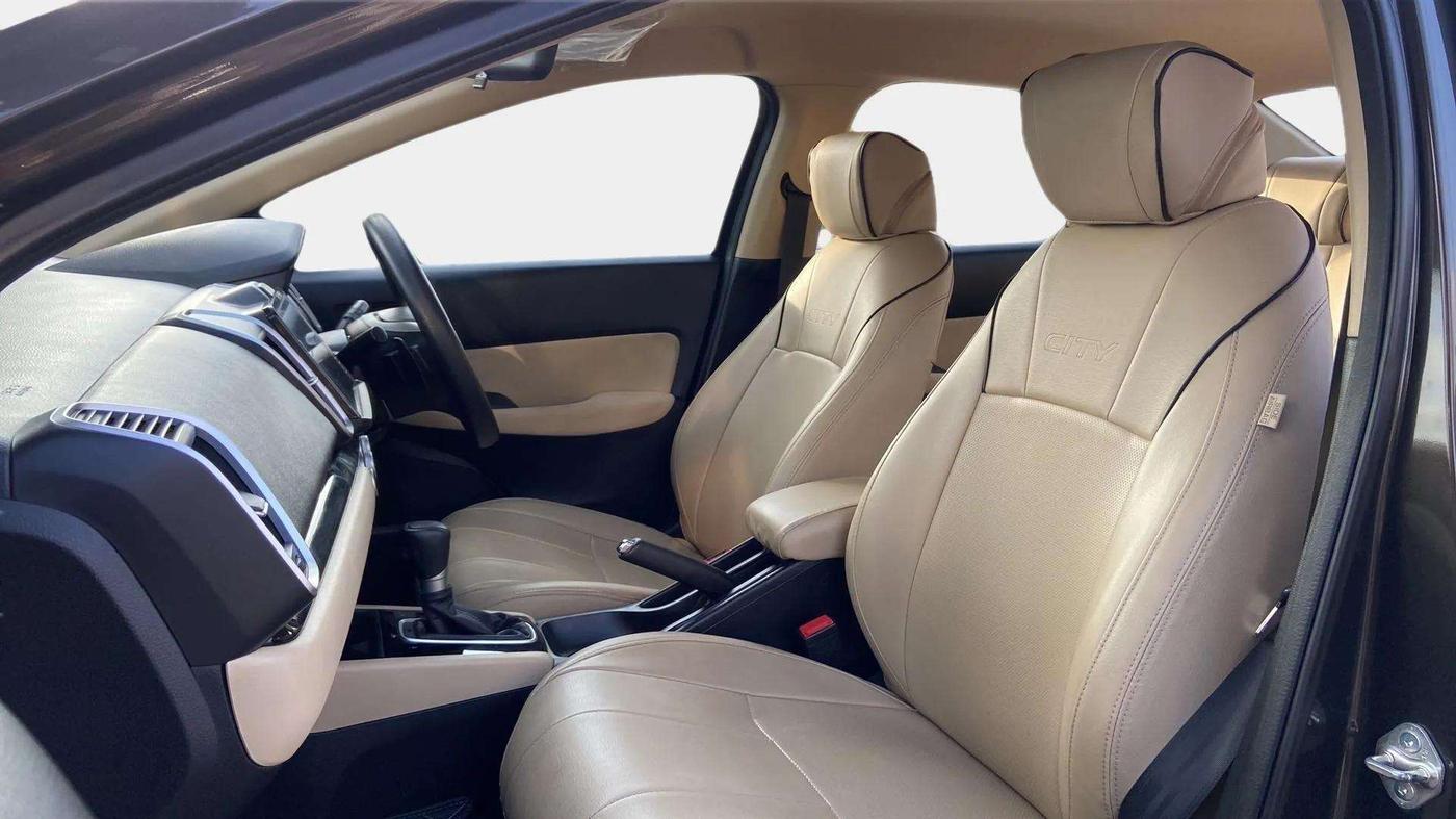 2021 Honda City 1.5L I-VTEC V CVT 5TH GEN, Petrol, Automatic, 60,072 km, Right Side Front Door Cabin