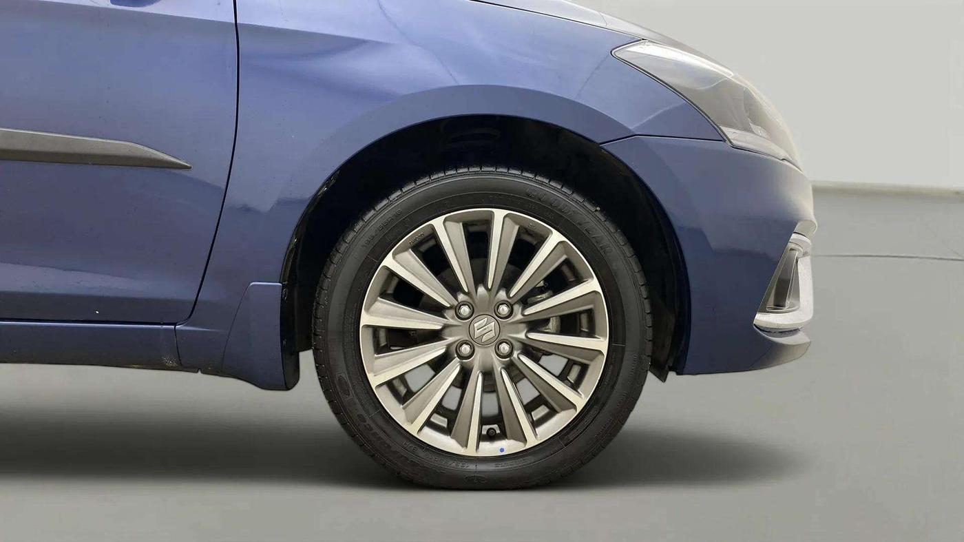 2020 Maruti Ciaz ALPHA  AT 1.5 SHVS PETROL, Petrol, Automatic, 16,826 km, Right Front Wheel