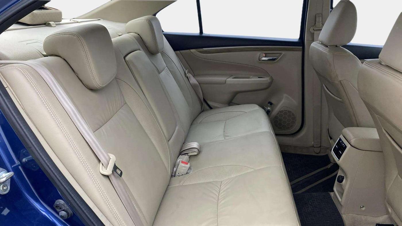 2020 Maruti Ciaz ALPHA  AT 1.5 SHVS PETROL, Petrol, Automatic, 16,826 km, Right Side Rear Door Cabin