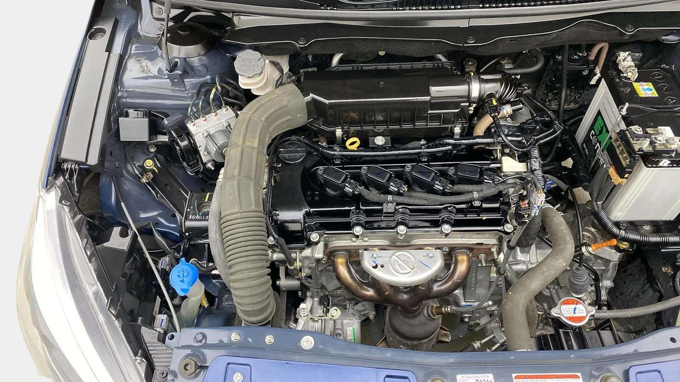 2020 Maruti Ciaz ALPHA  AT 1.5 SHVS PETROL, Petrol, Automatic, 16,826 km, Engine View - Right