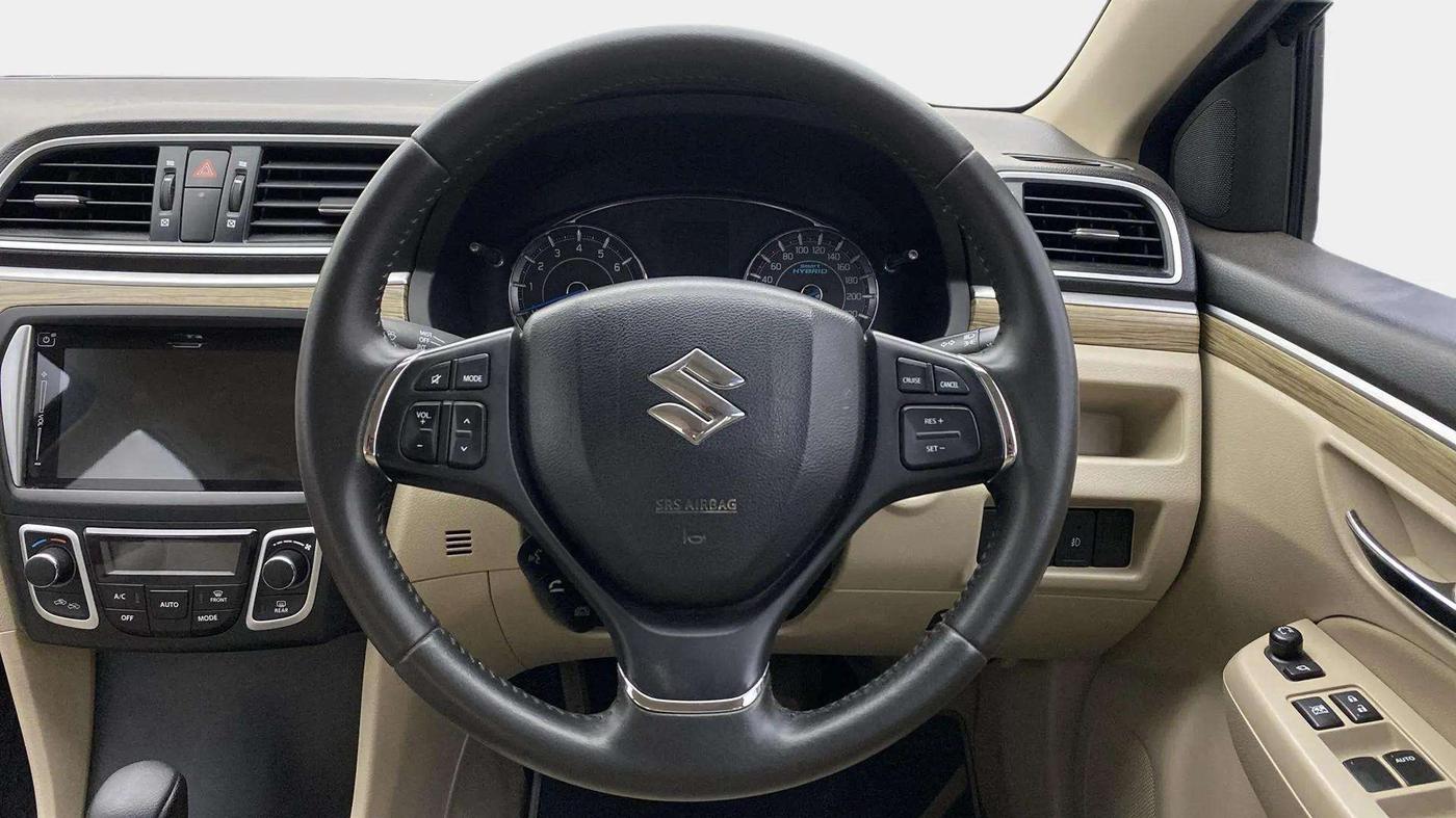 2020 Maruti Ciaz ALPHA  AT 1.5 SHVS PETROL, Petrol, Automatic, 16,826 km, Steering Wheel Close Up