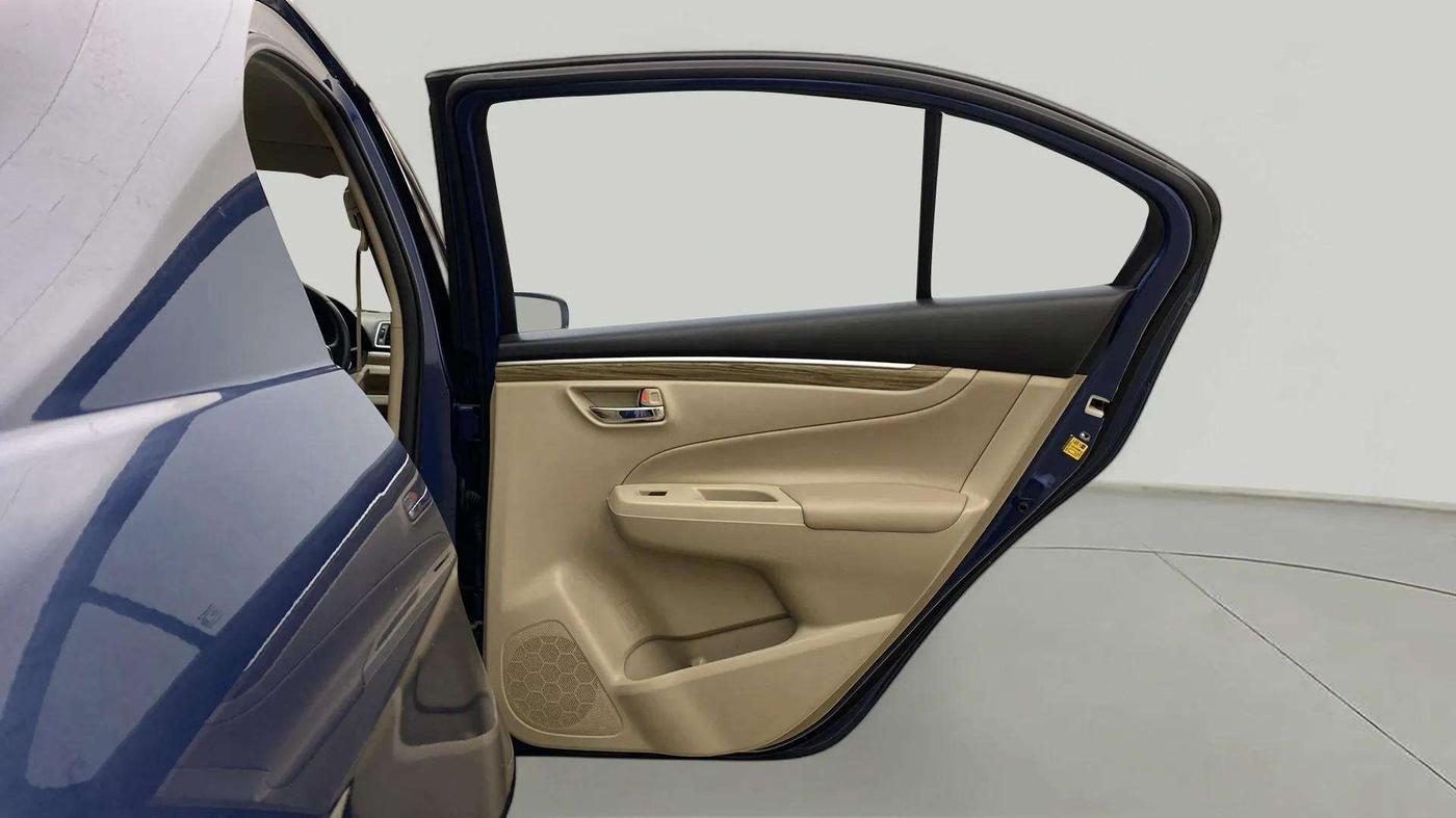 2020 Maruti Ciaz ALPHA  AT 1.5 SHVS PETROL, Petrol, Automatic, 16,826 km, RHS Rear Door