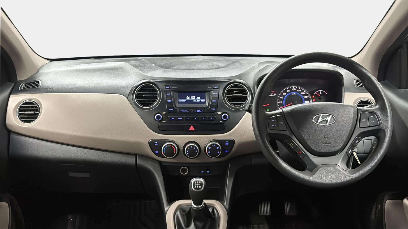2016 Hyundai Grand i10 SPORTZ 1.2 KAPPA VTVT, Petrol, Manual, 11,663 km, Dashboard