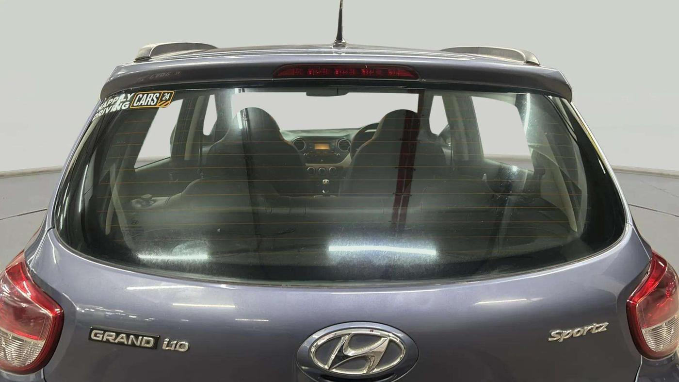 2016 Hyundai Grand i10 SPORTZ 1.2 KAPPA VTVT, Petrol, Manual, 11,663 km, Rear Windshield