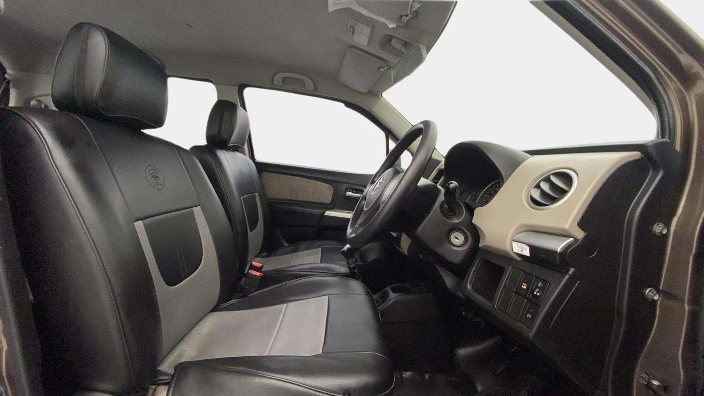 2015 Maruti Wagon R 1.0 VXI, Petrol, Manual, 72,372 km, Right Side Front Door Cabin