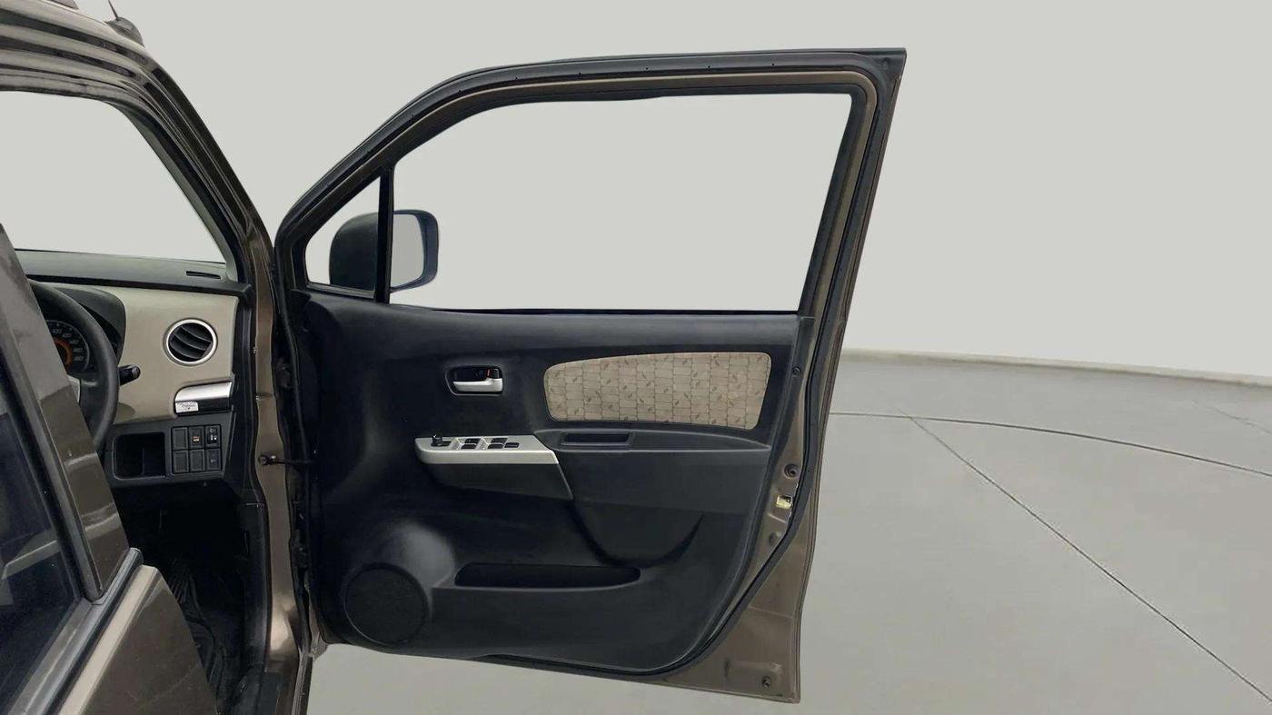 2015 Maruti Wagon R 1.0 VXI, Petrol, Manual, 72,372 km, RHS Front Door