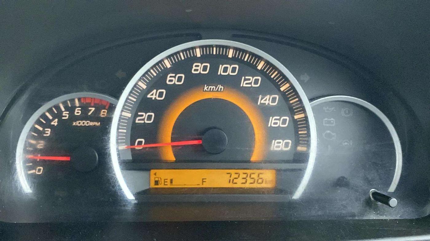 2015 Maruti Wagon R 1.0 VXI, Petrol, Manual, 72,372 km, Odometer Image