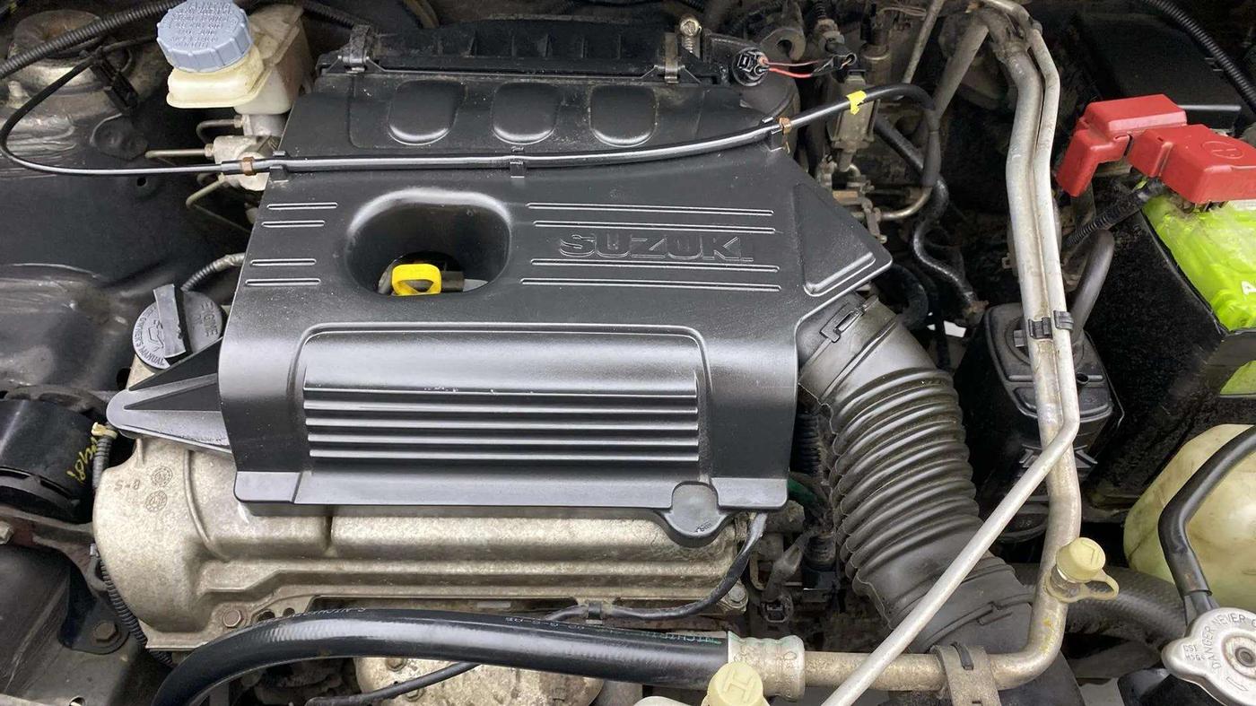 2015 Maruti Wagon R 1.0 VXI, Petrol, Manual, 72,372 km, Engine View