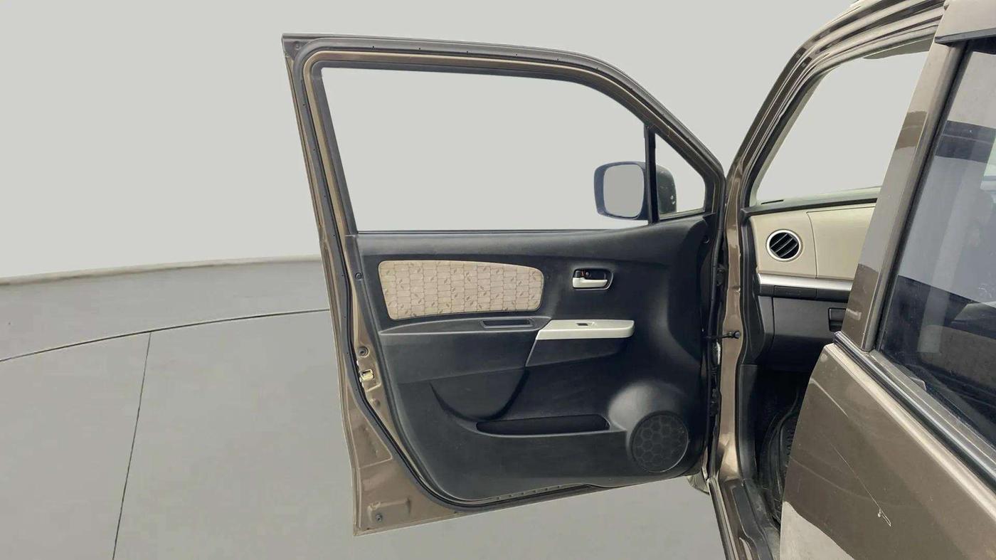 2015 Maruti Wagon R 1.0 VXI, Petrol, Manual, 72,372 km, LHS Front Door