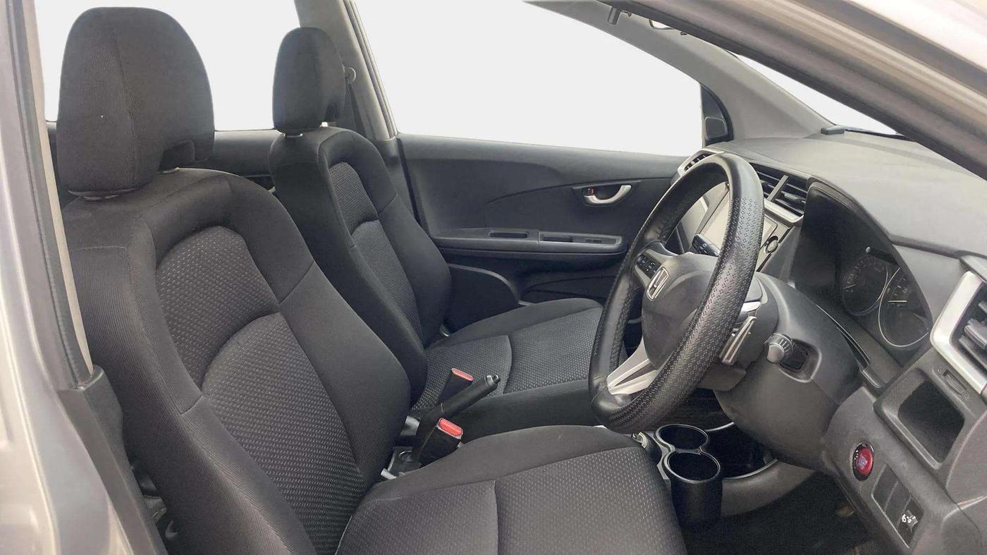 2017 Honda BR-V 1.5L I-VTEC V CVT, Petrol, Automatic, 97,916 km, Right Side Front Door Cabin