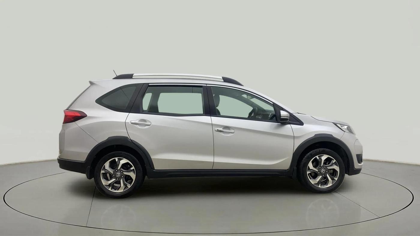 2017 Honda BR-V 1.5L I-VTEC V CVT, Petrol, Automatic, 97,916 km, Right Side View