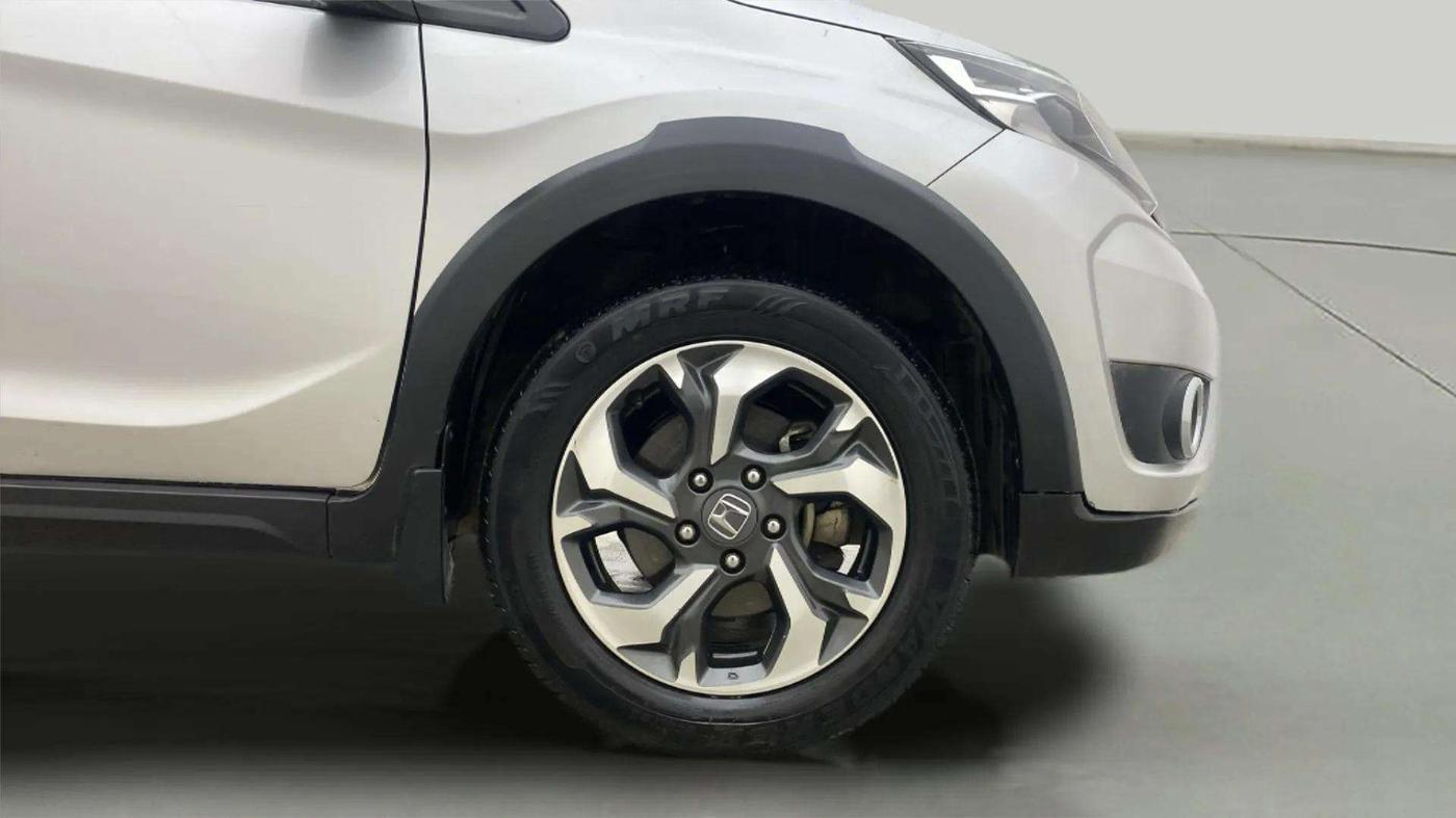 2017 Honda BR-V 1.5L I-VTEC V CVT, Petrol, Automatic, 97,916 km, Right Front Wheel