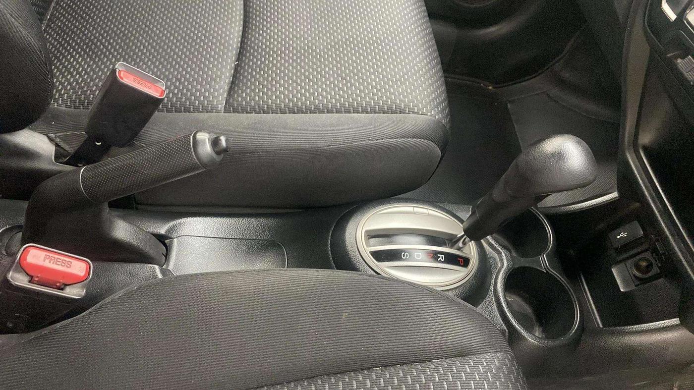2017 Honda BR-V 1.5L I-VTEC V CVT, Petrol, Automatic, 97,916 km, Gear Lever