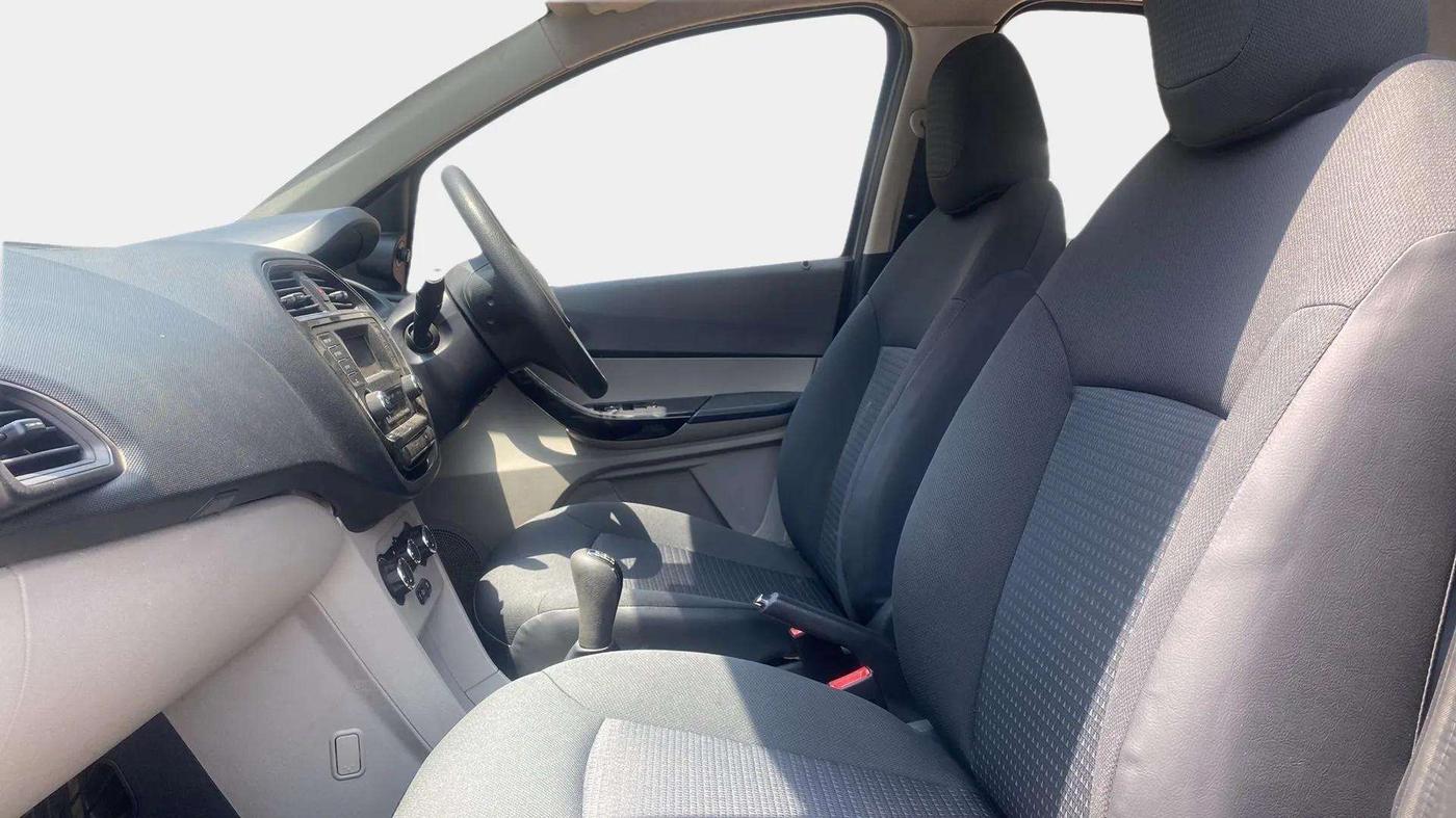 2019 Tata Tiago XZ PETROL, Petrol, Manual, 21,419 km, Right Side Front Door Cabin