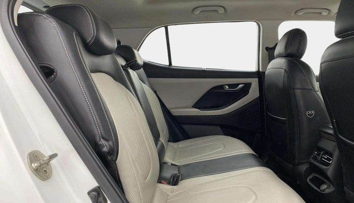 2021 Hyundai Creta SX IVT 1.5 PETROL, Petrol, Automatic, 29,263 km, Right Side Rear Door Cabin