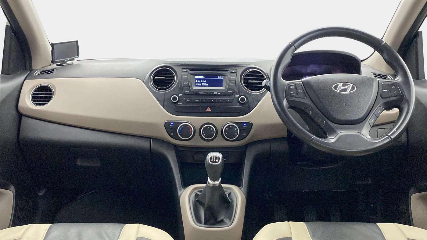 2015 Hyundai Grand i10 ASTA 1.2 KAPPA VTVT, Petrol, Manual, 29,514 km, Dashboard