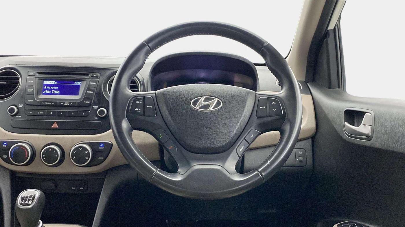 2015 Hyundai Grand i10 ASTA 1.2 KAPPA VTVT, Petrol, Manual, 29,514 km, Steering Wheel Close Up