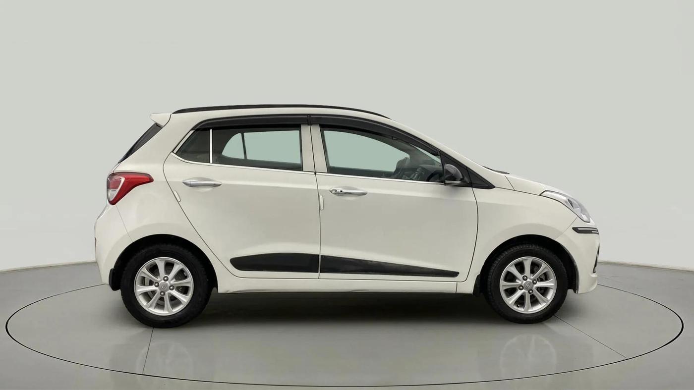 2015 Hyundai Grand i10 ASTA 1.2 KAPPA VTVT, Petrol, Manual, 29,514 km, Right Side View