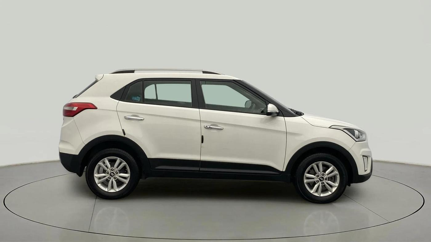2017 Hyundai Creta SX PLUS 1.6 DIESEL, Diesel, Manual, 92,334 km, Right Side View