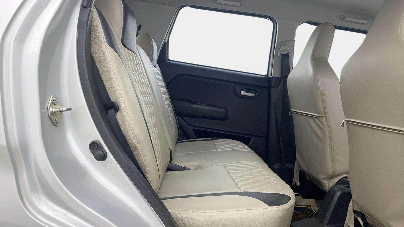 2022 Maruti New Wagon-R VXI CNG 1.0, CNG, Manual, 62,320 km, Right Side Rear Door Cabin