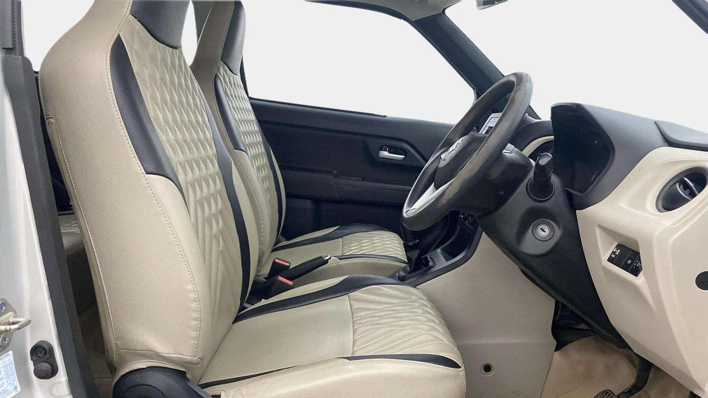 2022 Maruti New Wagon-R VXI CNG 1.0, CNG, Manual, 62,320 km, Right Side Front Door Cabin