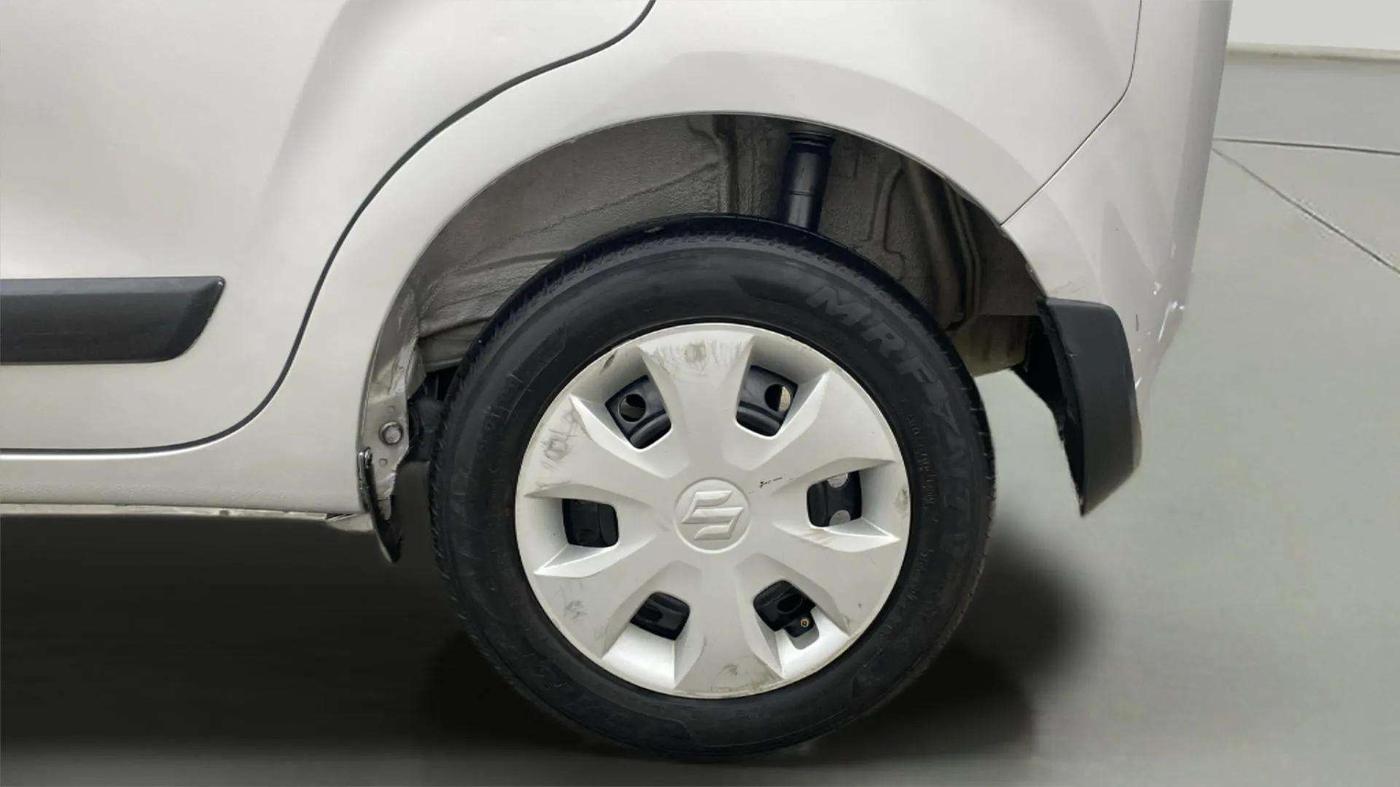 2022 Maruti New Wagon-R VXI CNG 1.0, CNG, Manual, 62,320 km, Left Rear Wheel