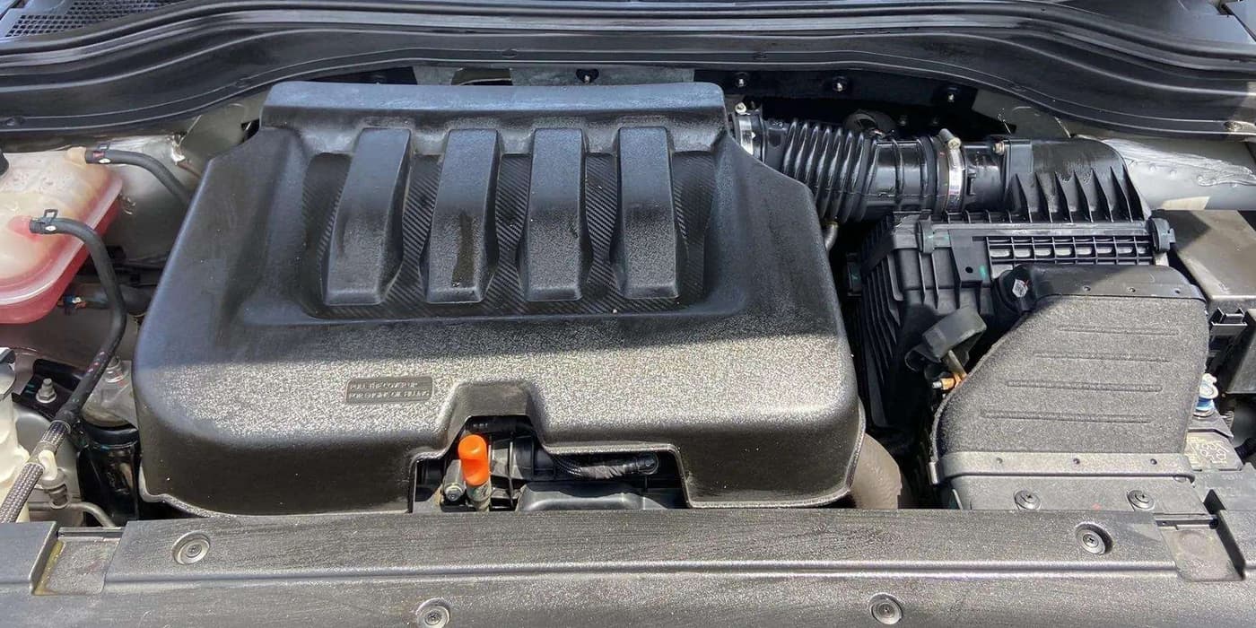 2021 Mahindra XUV700 AX 7 P MT 7 STR, Petrol, Manual, 47,555 km, Open Bonet