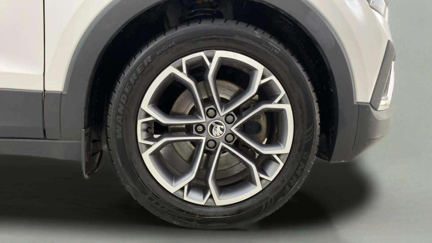 2021 Skoda KUSHAQ STYLE 1.5L TSI DSG, Petrol, Automatic, 74,932 km, Right Front Wheel