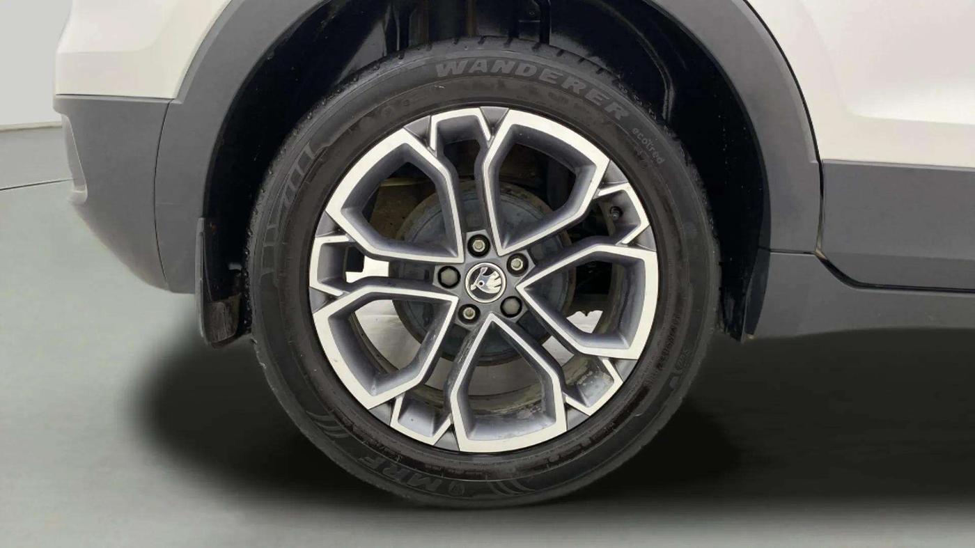 2021 Skoda KUSHAQ STYLE 1.5L TSI DSG, Petrol, Automatic, 74,932 km, Right Rear Wheel