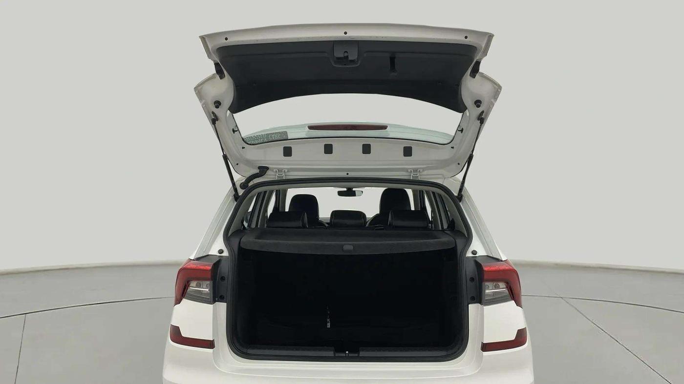 2021 Skoda KUSHAQ STYLE 1.5L TSI DSG, Petrol, Automatic, 74,932 km, Boot Door Open