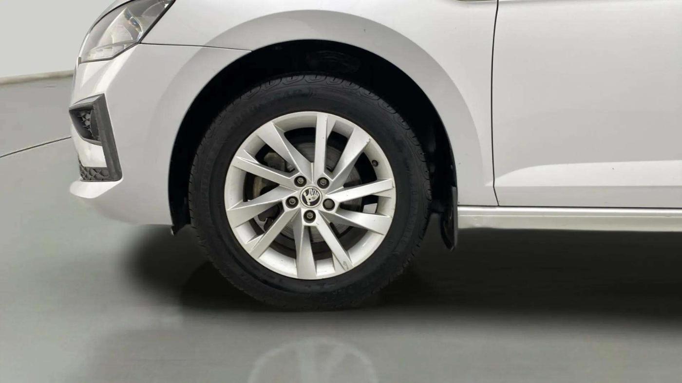 2022 Skoda SLAVIA AMBITION 1.0L TSI MT, Petrol, Manual, 58,663 km, Left Front Wheel